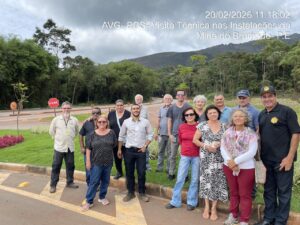 Mina do Brumado recebe visita da comunidade