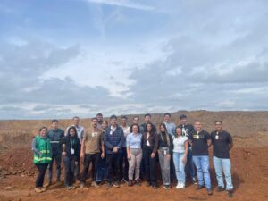 Alunos do Curso de Direito da Faculdade ASA visitam a Mina Emesa