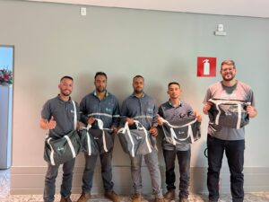 Funcionários do Grupo AVG recebem brinde especial de Dia dos Pais